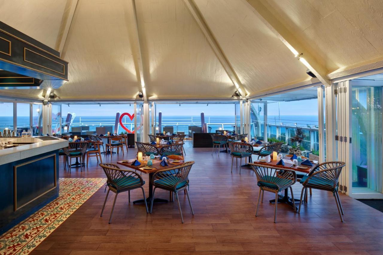 The Kuta Beach Heritage Hotel - Managed By Accor Kuta Lombok Exterior foto The restaurant